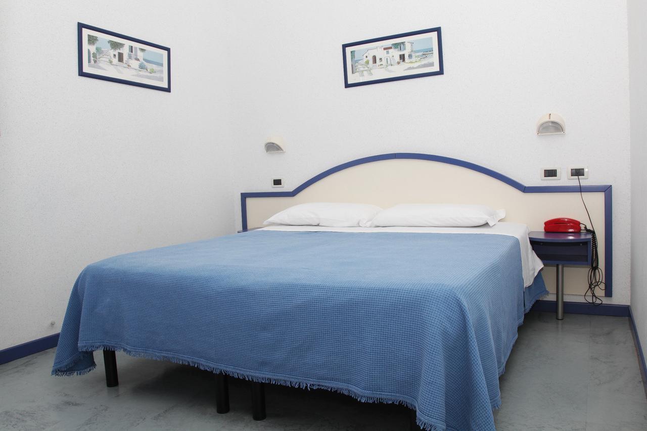 קרביה Hotel Santa Maria מראה חיצוני תמונה