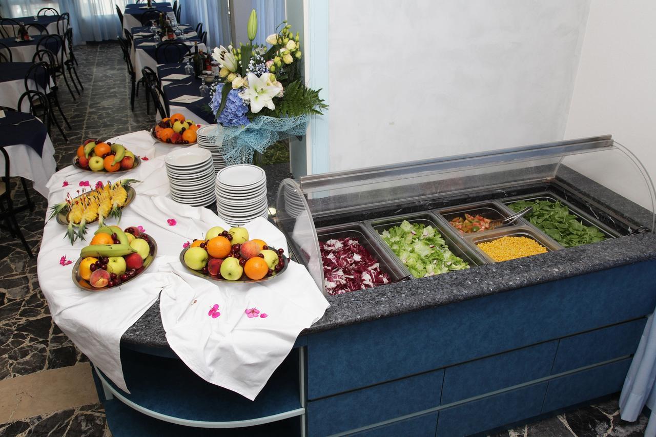 קרביה Hotel Santa Maria מראה חיצוני תמונה